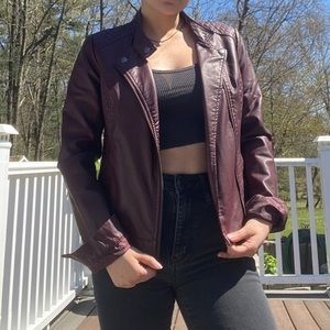 maroon leather jacket 🛵